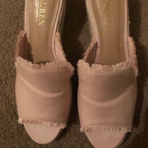 Beautiful pink shoes